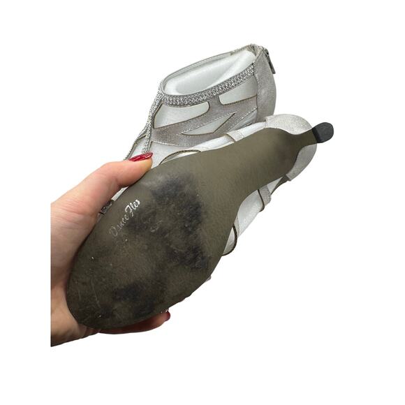 Easy Street Flattery Women's Evening Dress Heels - Picture 7 of 8